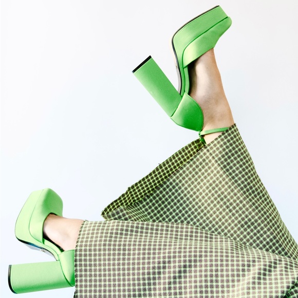 Zara Platform green heels. Size 7.5 - Picture 2 of 2